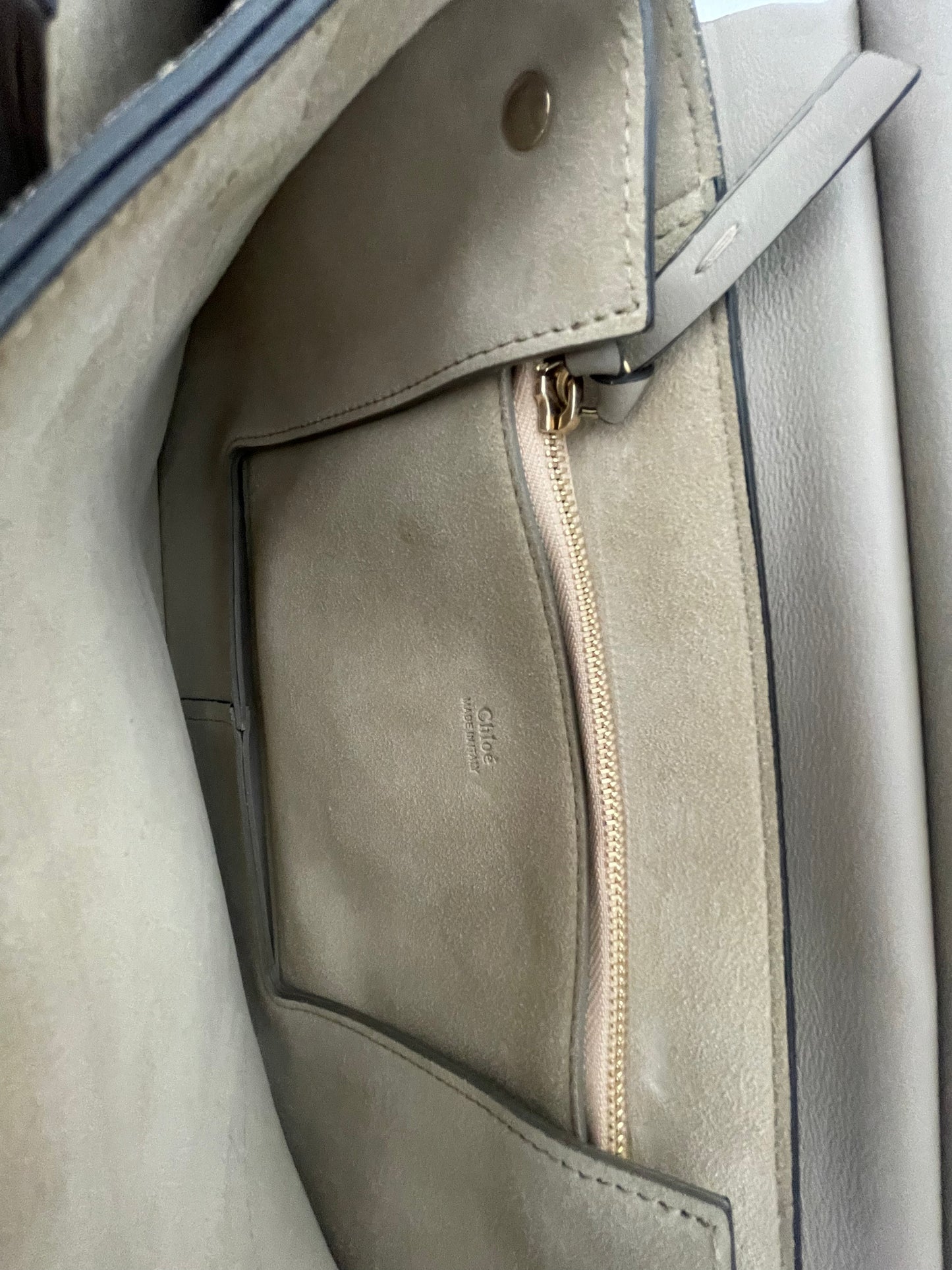 Chloé Faye Medium in Grau